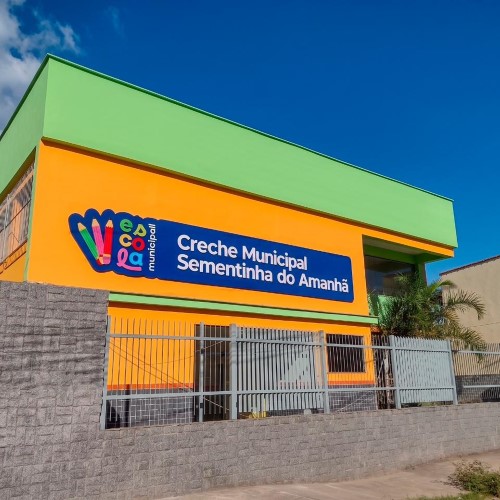 Prefeitura de Barra do Piraí entrega obras de revitalização de creche na Califórnia